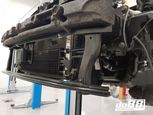 do88 VW Golf GTI Mk7 (MQB) Extra DSG Wasserkühler – Bild 3